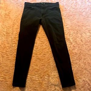 Hollister Jeans (34Wx30L)